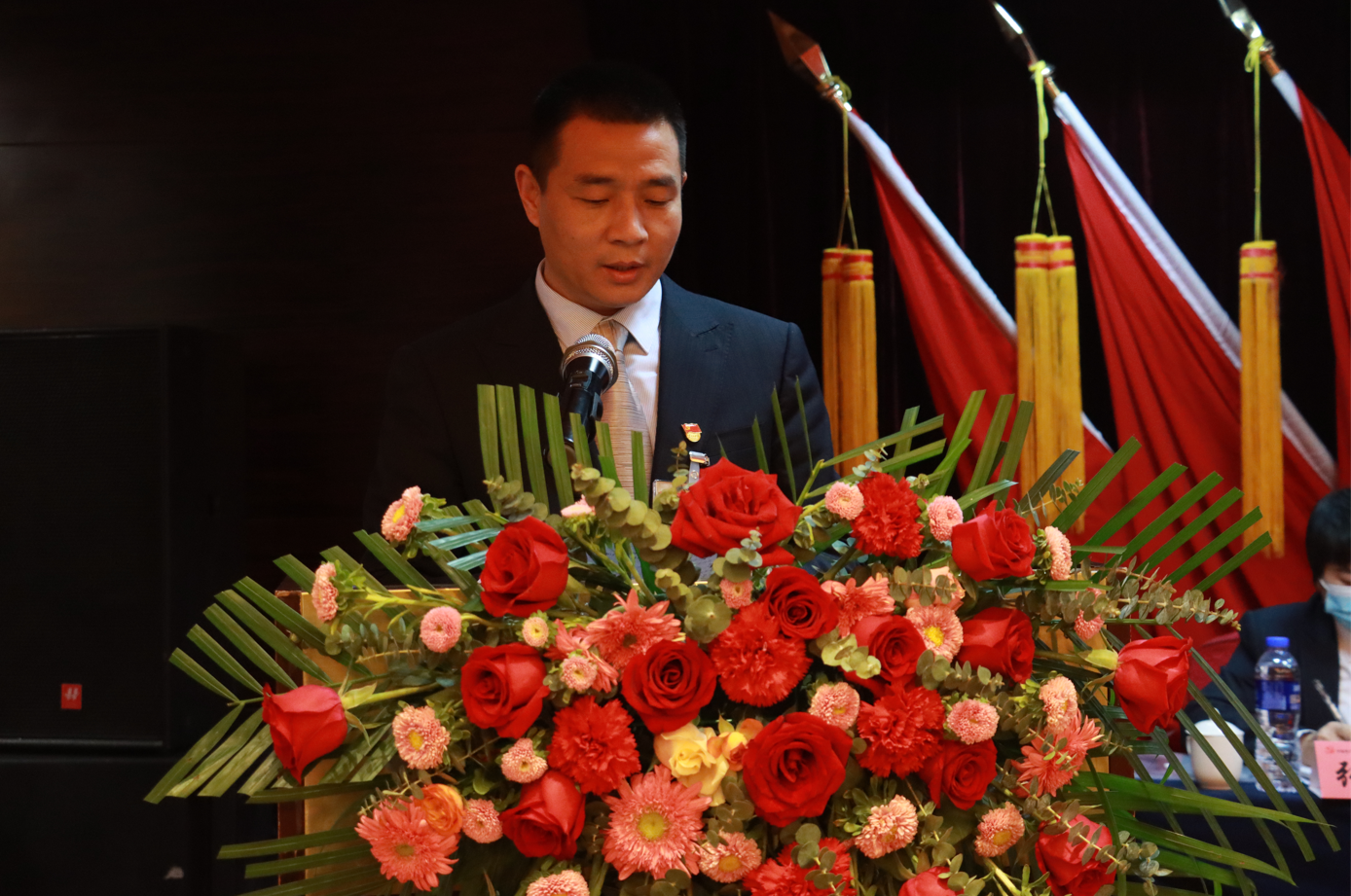 中國共產(chǎn)黨龍鋼集團(tuán)公司第三次代表大會隆重召開 中國共產(chǎn)黨龍鋼集團(tuán)公司第三次代表大會隆重召開