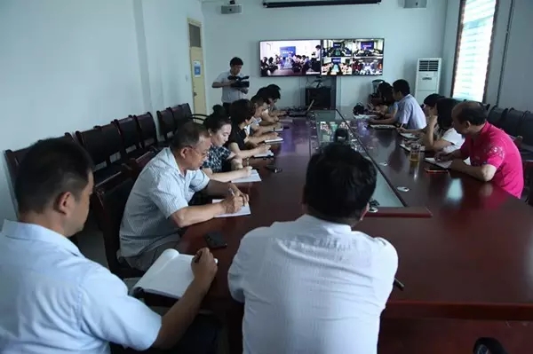 龍鋼集團舉辦班組長和工會干部培訓 龍鋼集團舉辦班組長和工會干部培訓
