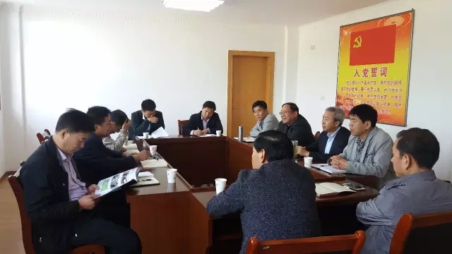 董銀師與華陰市委常委、副市長安和平座談交流