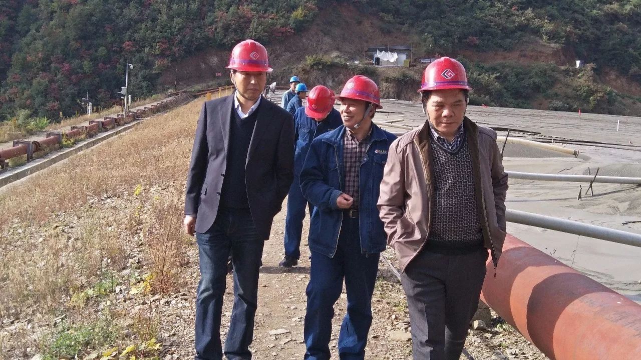 陰小兵一行到大西溝、華冶公司調(diào)研指導(dǎo)工作