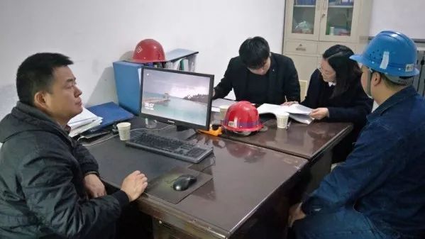 集團公司開展二季度安全“雙述”現(xiàn)場競賽 集團公司開展二季度安全“雙述”現(xiàn)場競賽