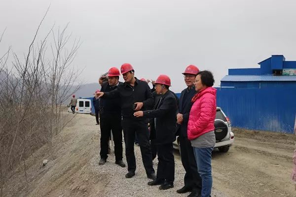 省政府領導到大西溝礦業(yè)公司調研 省政府領導到大西溝礦業(yè)公司調研