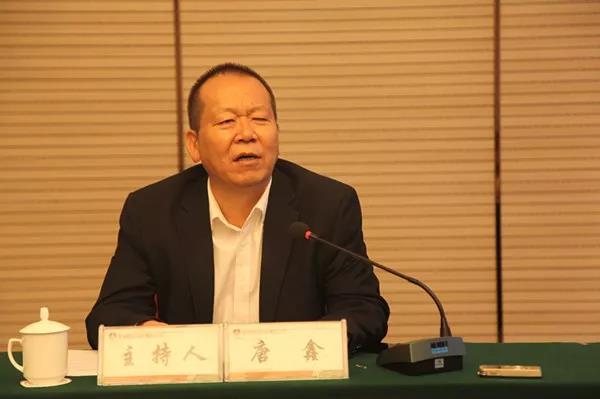 龍鋼集團(tuán)公司召開第四屆董事會第一次會議
