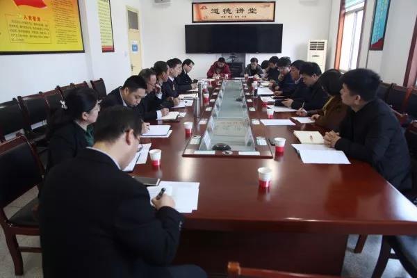 陳敏鋒、王紅章一行到龍鋼集團(tuán)調(diào)研指導(dǎo)工作