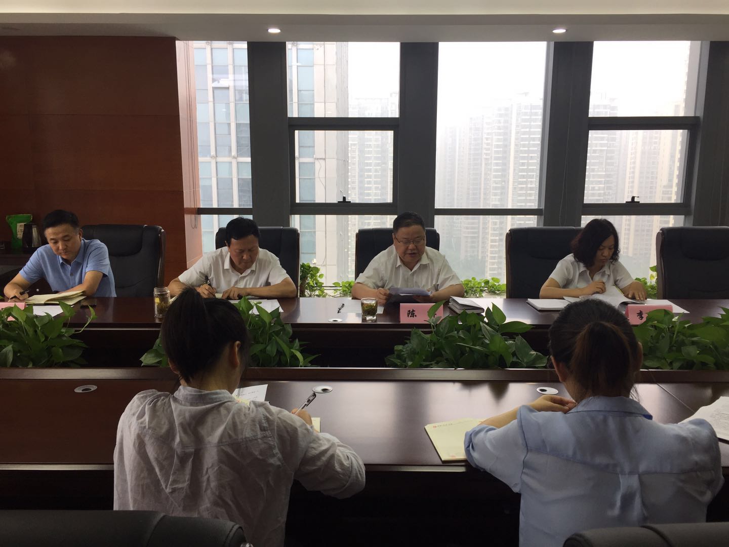 進(jìn)出口公司召開“不忘初心、牢記使命”主題教育工作會(huì)