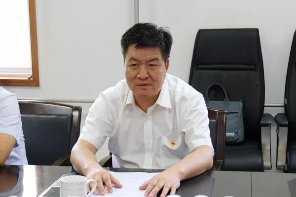 陜鋼集團(tuán)、龍鋼集團(tuán)召開寶軋公司干部大會
