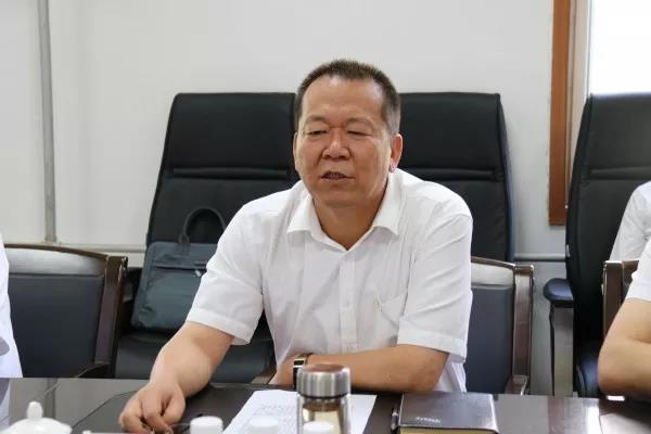 陜鋼集團(tuán)、龍鋼集團(tuán)召開寶軋公司干部大會