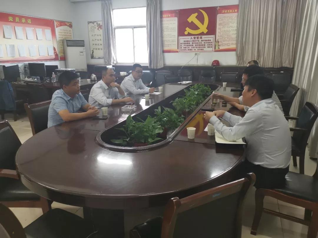 龍鋼集團(tuán)禹宏置業(yè)公司與堯柏集團(tuán)西安市堯柏物資公司加強(qiáng)合作 龍鋼集團(tuán)禹宏置業(yè)公司與堯柏集團(tuán)西安市堯柏物資公司加強(qiáng)合作