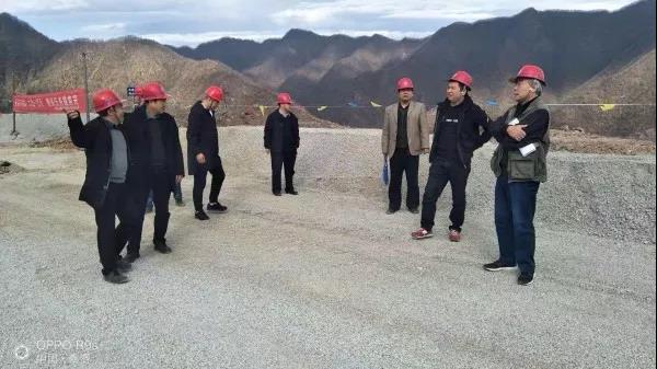 陜西省應(yīng)急管理廳組織專(zhuān)家對(duì)大西溝礦業(yè)公司二級(jí)安全生產(chǎn)標(biāo)準(zhǔn)化進(jìn)行評(píng)審 陜西省應(yīng)急管理廳組織專(zhuān)家對(duì)大西溝礦業(yè)公司二級(jí)安全生產(chǎn)標(biāo)準(zhǔn)化進(jìn)行評(píng)審
