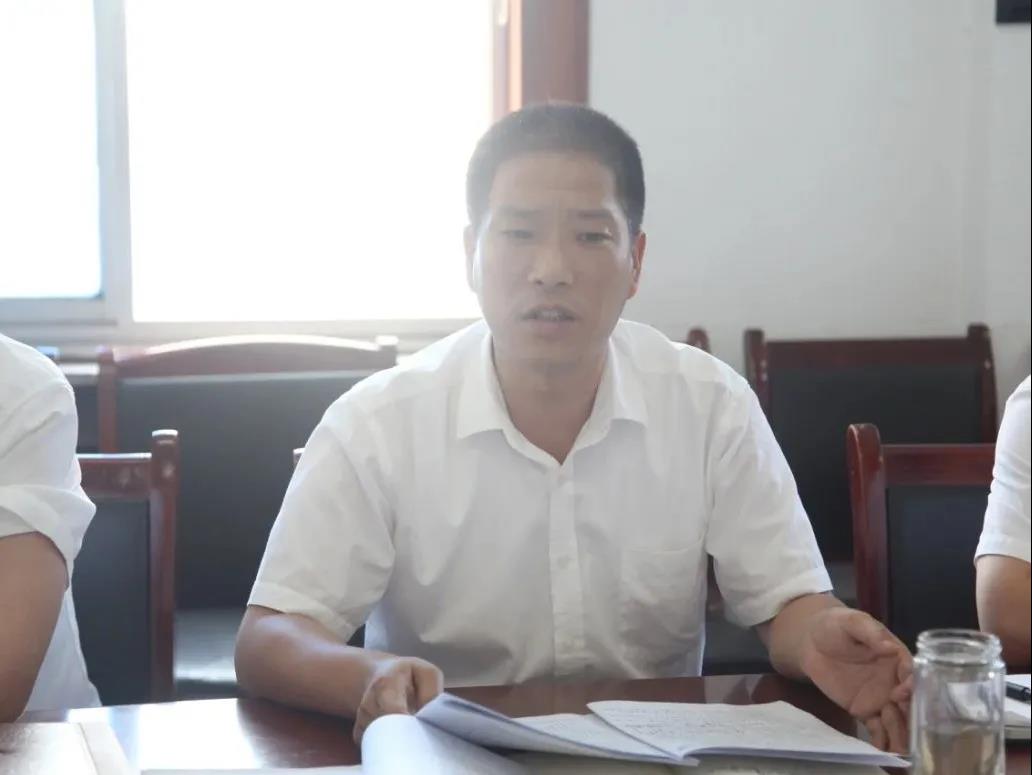 龍鋼集團召開6月經(jīng)濟運行分析暨上半年追趕超越點評會 龍鋼集團召開6月經(jīng)濟運行分析暨上半年追趕超越點評會